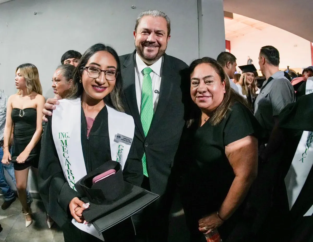 Pide Tomás Gutiérrez preparar a jóvenes para liderar la industria de Ramos Arizpe