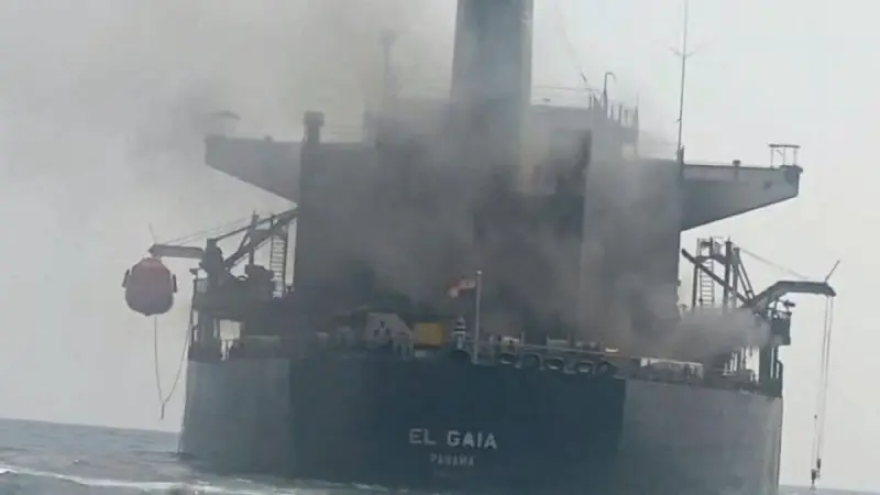 Dos petroleros atacados con "proyectiles no identificados" en Ormuz