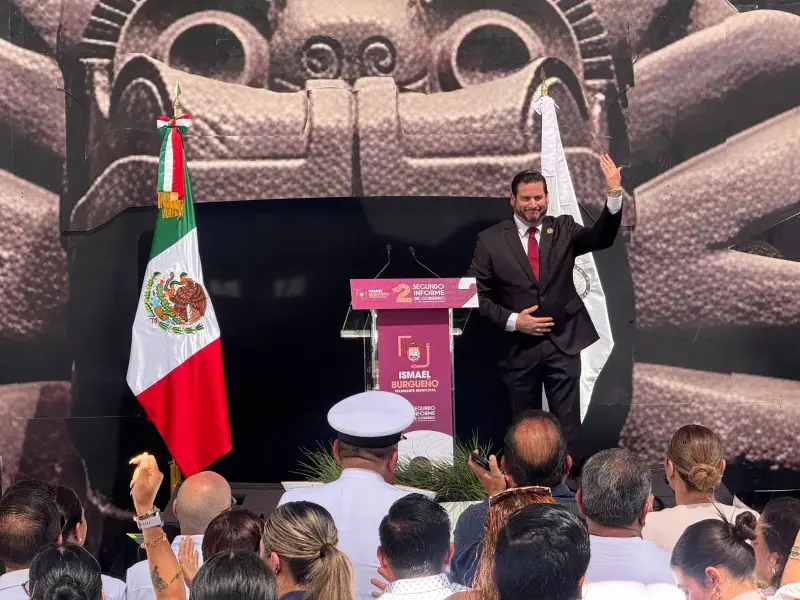 Ismael Burgueño presenta su segundo informe en Tijuana; destaca créditos, refugio para mujeres y obras deportivas
