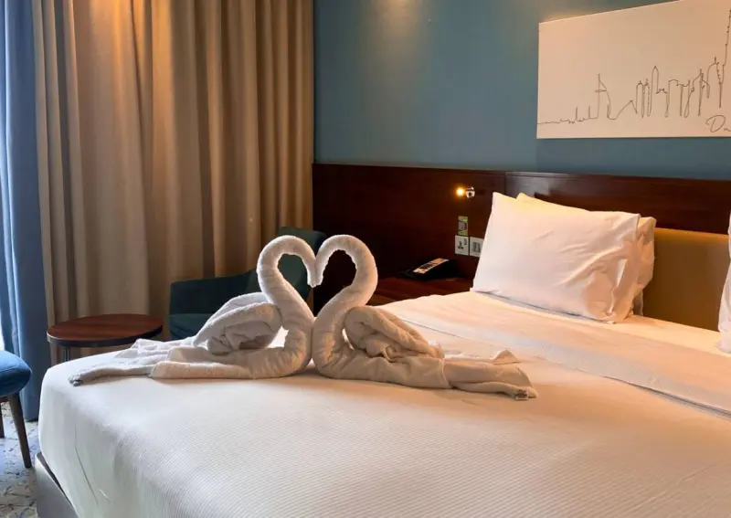 Alertan sobre el uso de 6 objetos en habitaciones de hotel