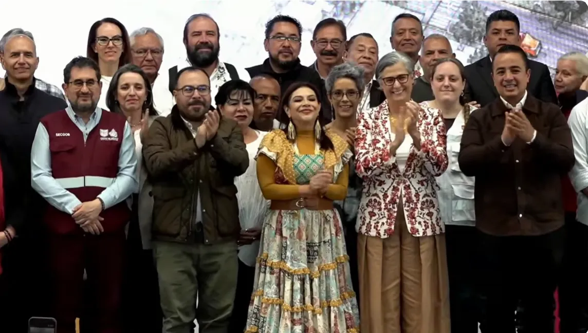 Inaugura Brugada Utopía La Soberana, la más grande de CDMX