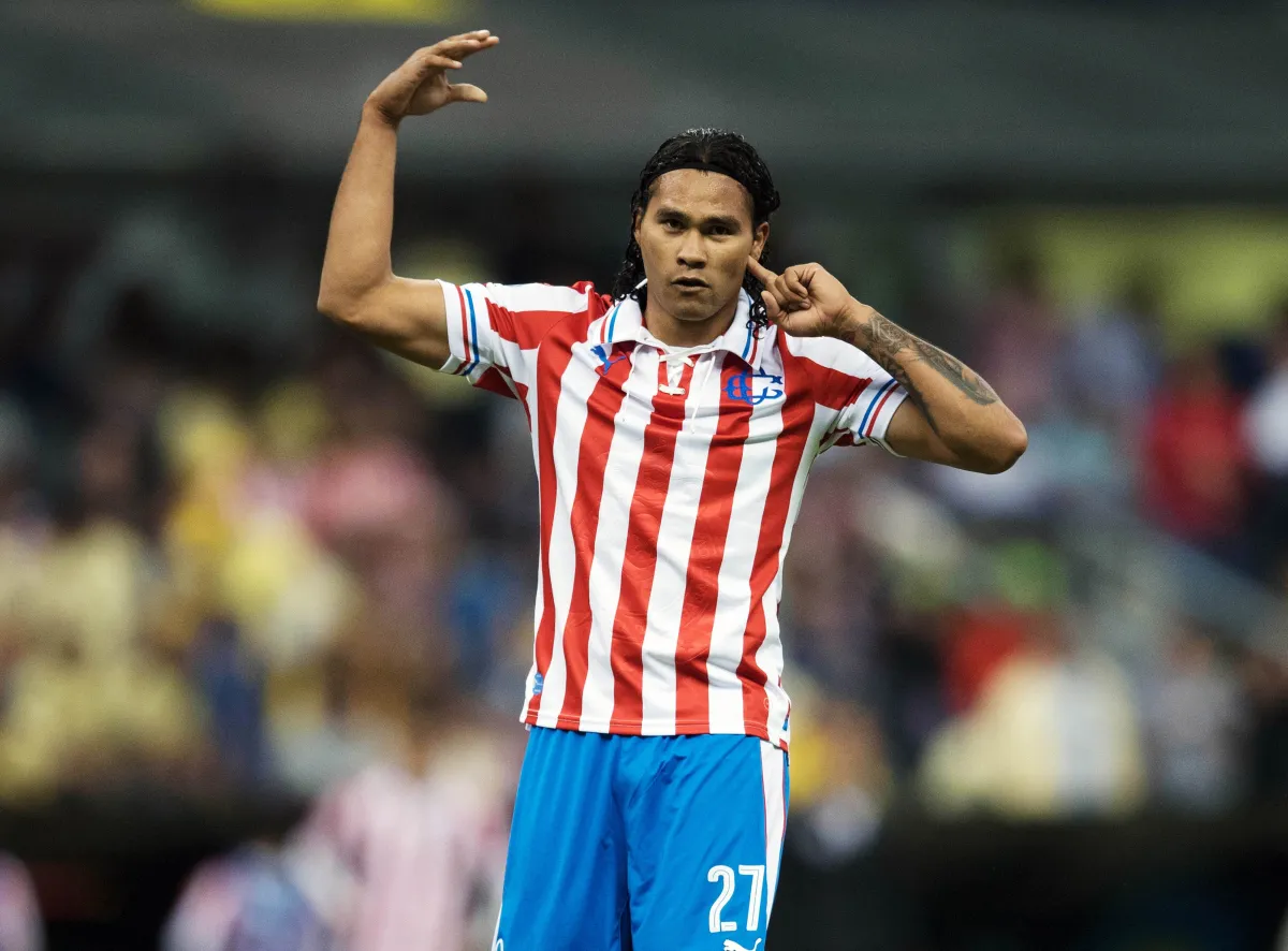 “Mi compromiso no termina en la cancha”: Gullit Peña se une a Morena y apunta a alcaldía en León