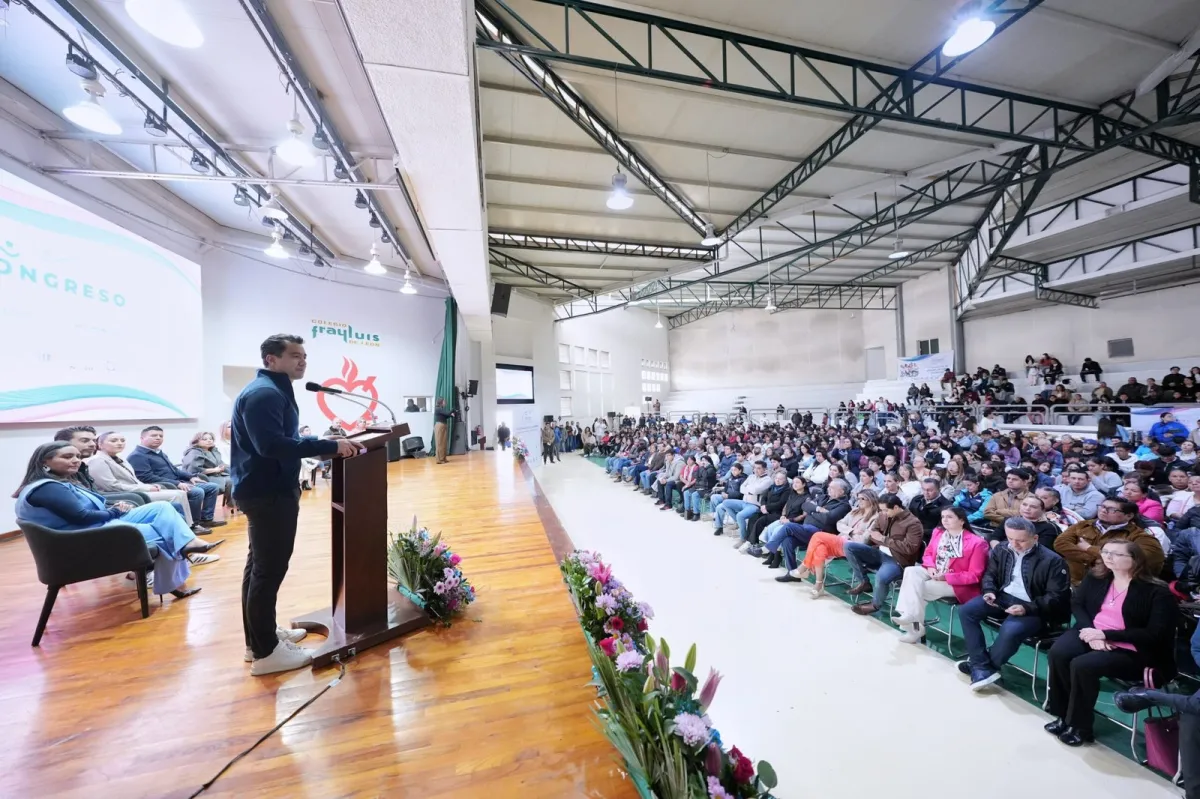 Felifer Macías destaca a las familias como prioridad de su gobierno