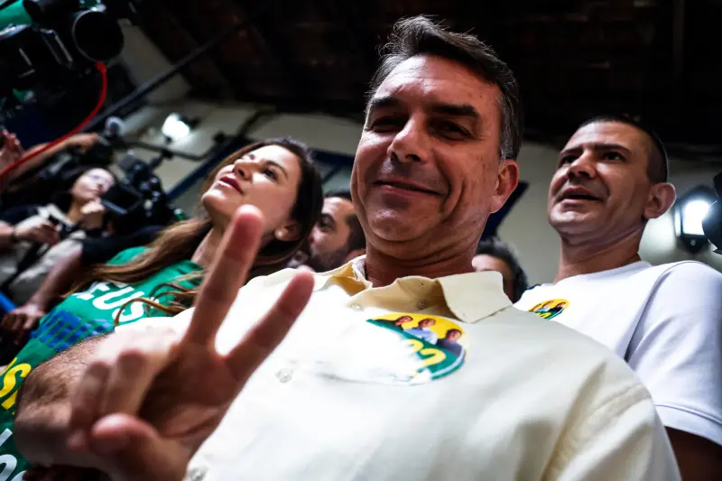 Brasil apunta al regreso de la derecha: Bolsonaro gana la primera vuelta