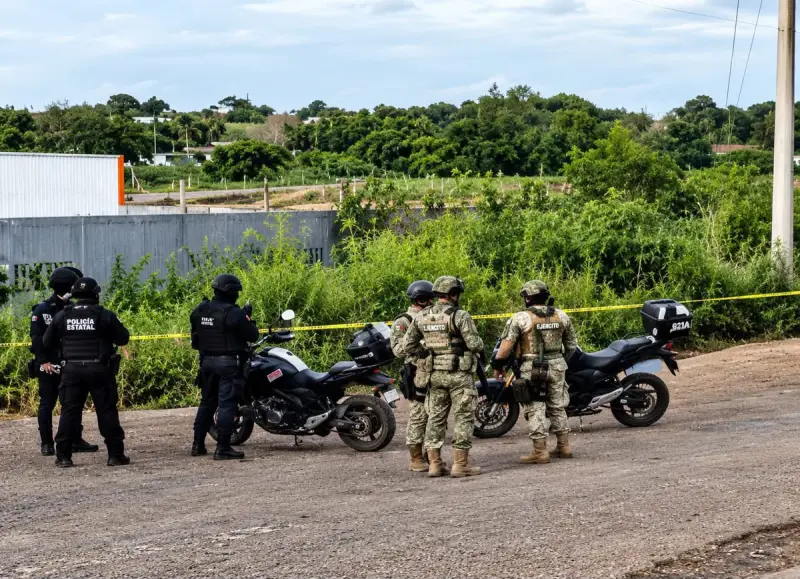 Atacan a balazos a policías municipales de Mazatlán