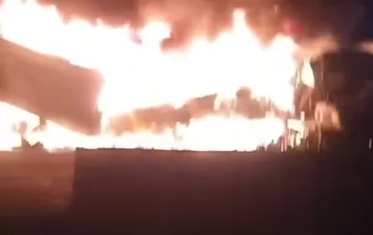 Choca tráiler contra bloqueo de transportistas en la México-Toluca