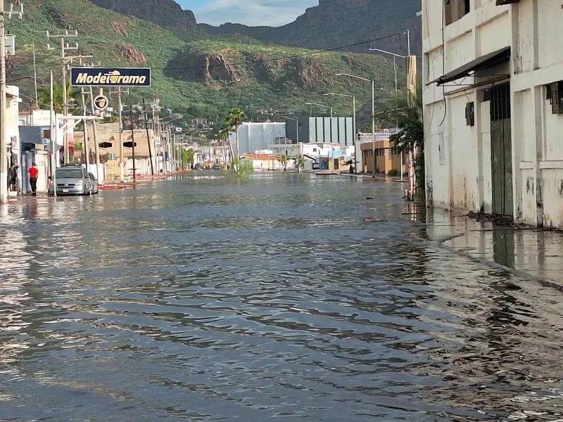 ¿Cómo puede el mar inundar calles sin vientos fuertes? Oceanólogo explica la subida del agua en Guaymas, Empalme y San Carlos