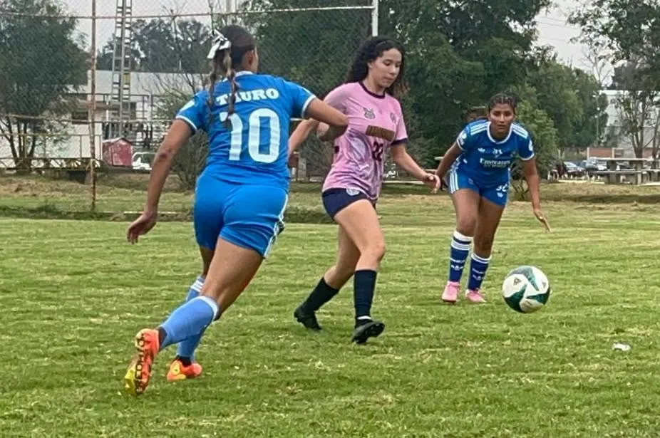 Pasa UMSNH femenil a la final de la liga municipal en Morelia