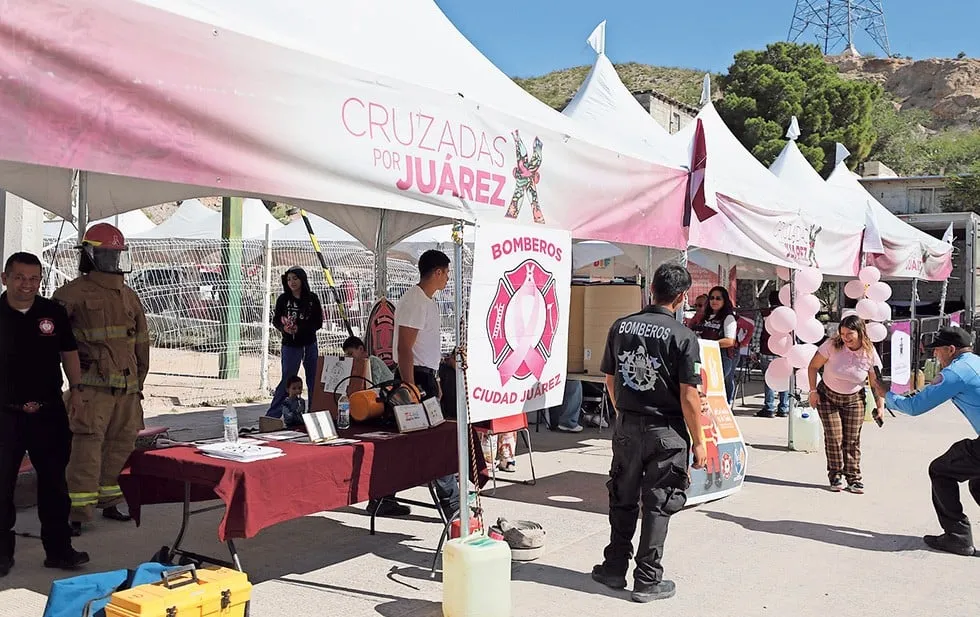 Buscan prevenir y concientizar sobre el cáncer de mama
