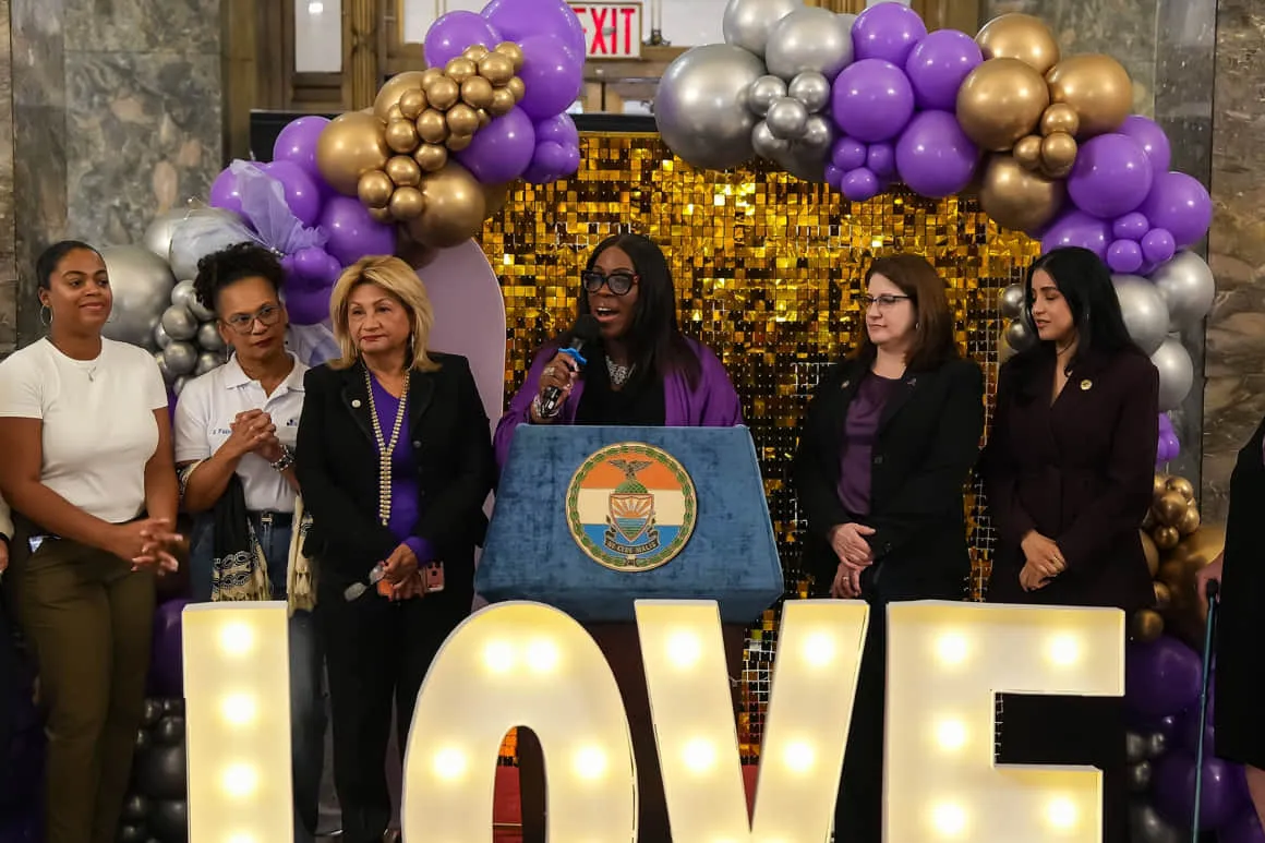 Impulsan espacio de cuidado para mujeres en Nueva York
