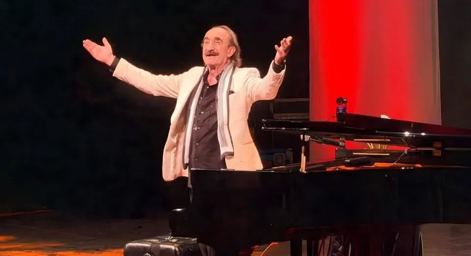 Prepara Raúl Di Blasio noche romántica al piano para Toluca