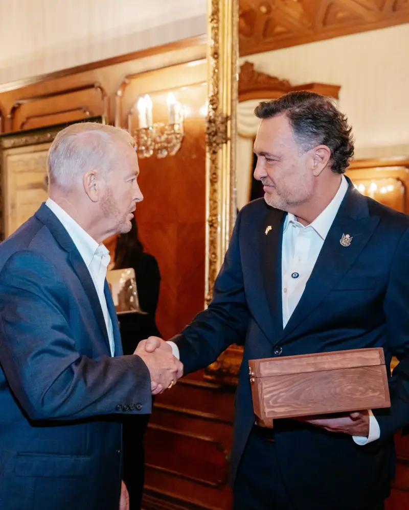 Mauricio Kuri recibe a embajador de EU en Querétaro para fortalecer lazos de colaboración