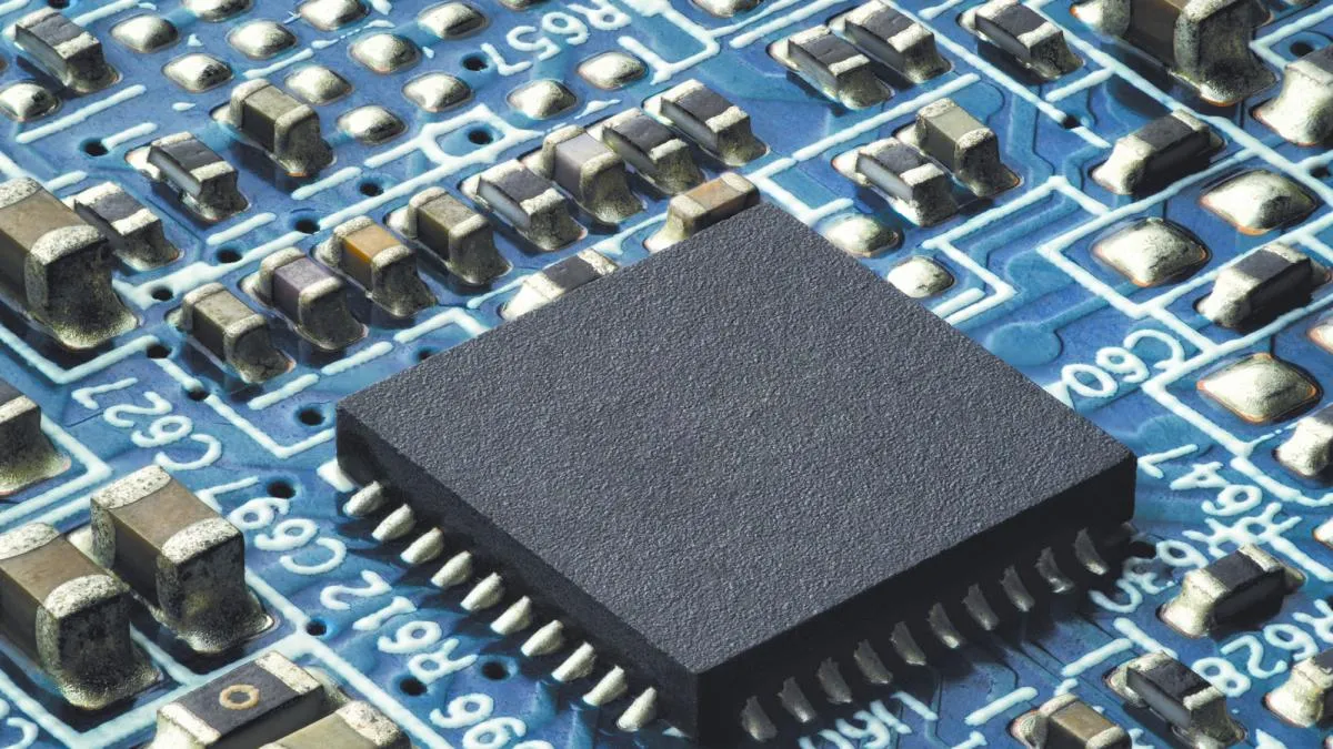 Querétaro busca insertarse en cadena de proveeduría de semiconductores y alista reglas para centros de datos