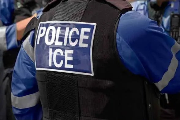 Más de 500 ciudadanos de EU retenidos por agentes migratorios con Trump