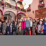 Inaugura Gobernador altar de muertos Dulces Recuerdos en Palacio de la Corregidora