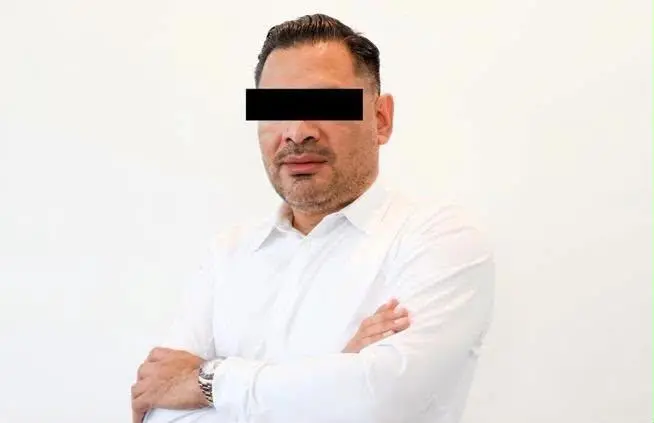 Capturan a pareja y socia de dueño de Carvel