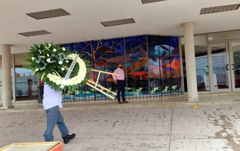 Velan a maestra asesinada en ataque en escuela de Torreón