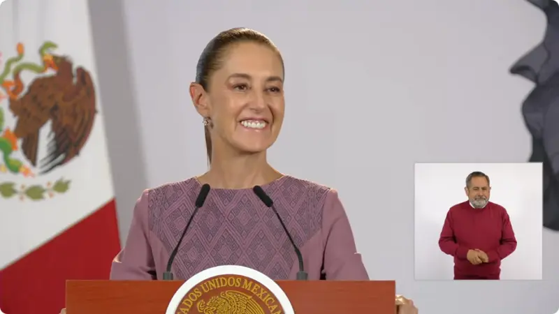 Sheinbaum dice que aún no tiene el nuevo libro de AMLO y que irá a comprarlo