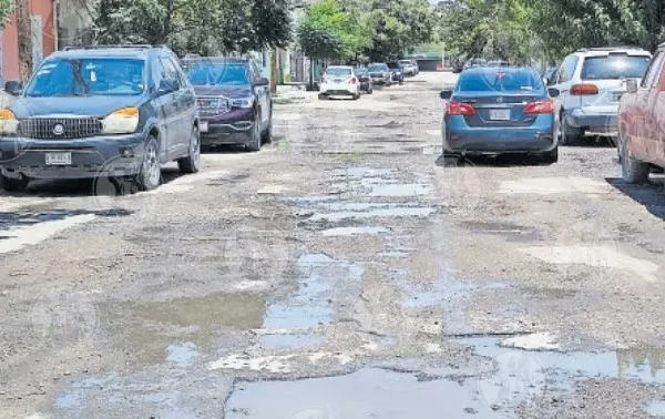 ‘Pérez Cuéllar tiene récords, pero en baches’
