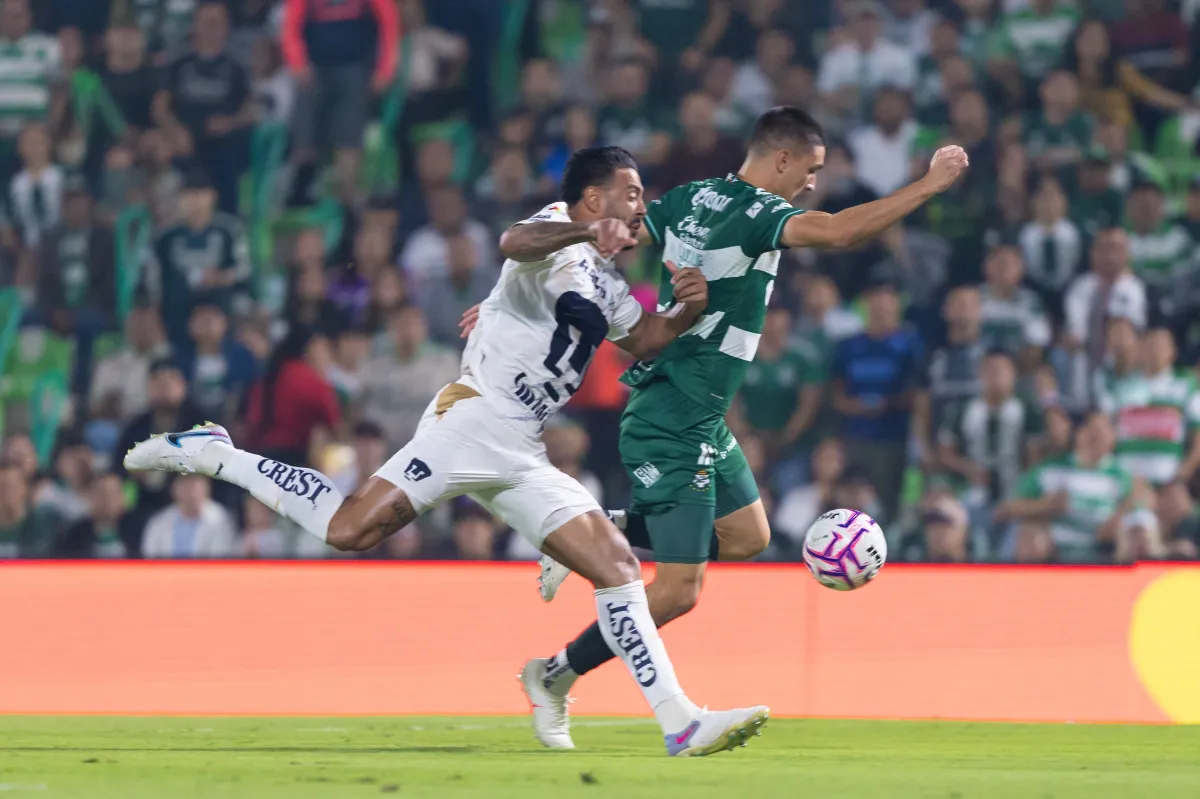 ¡Pumas gana apelación! Le quitan la roja a Nathan Silva tras polémica ante Santos