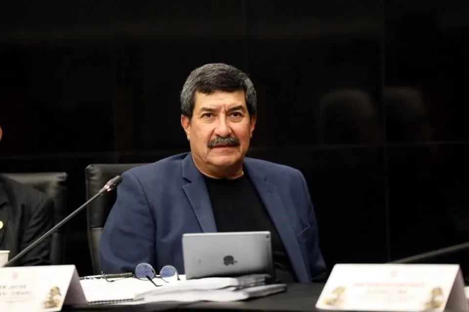 Cuestiona Corral elección de Pérez Cuellar