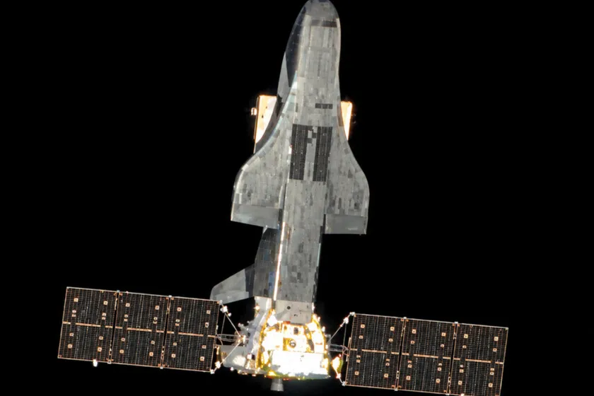 EE.UU. acaba de revelar que China tiene un avión secreto. Lleva seis hace años orbitando en el espacio