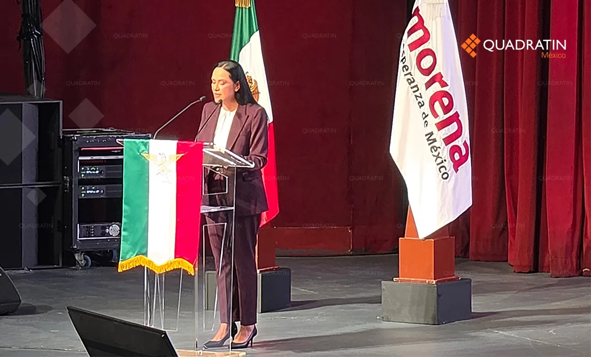 Pide Morena mantenerse cerca del Pueblo durante sus 15 años