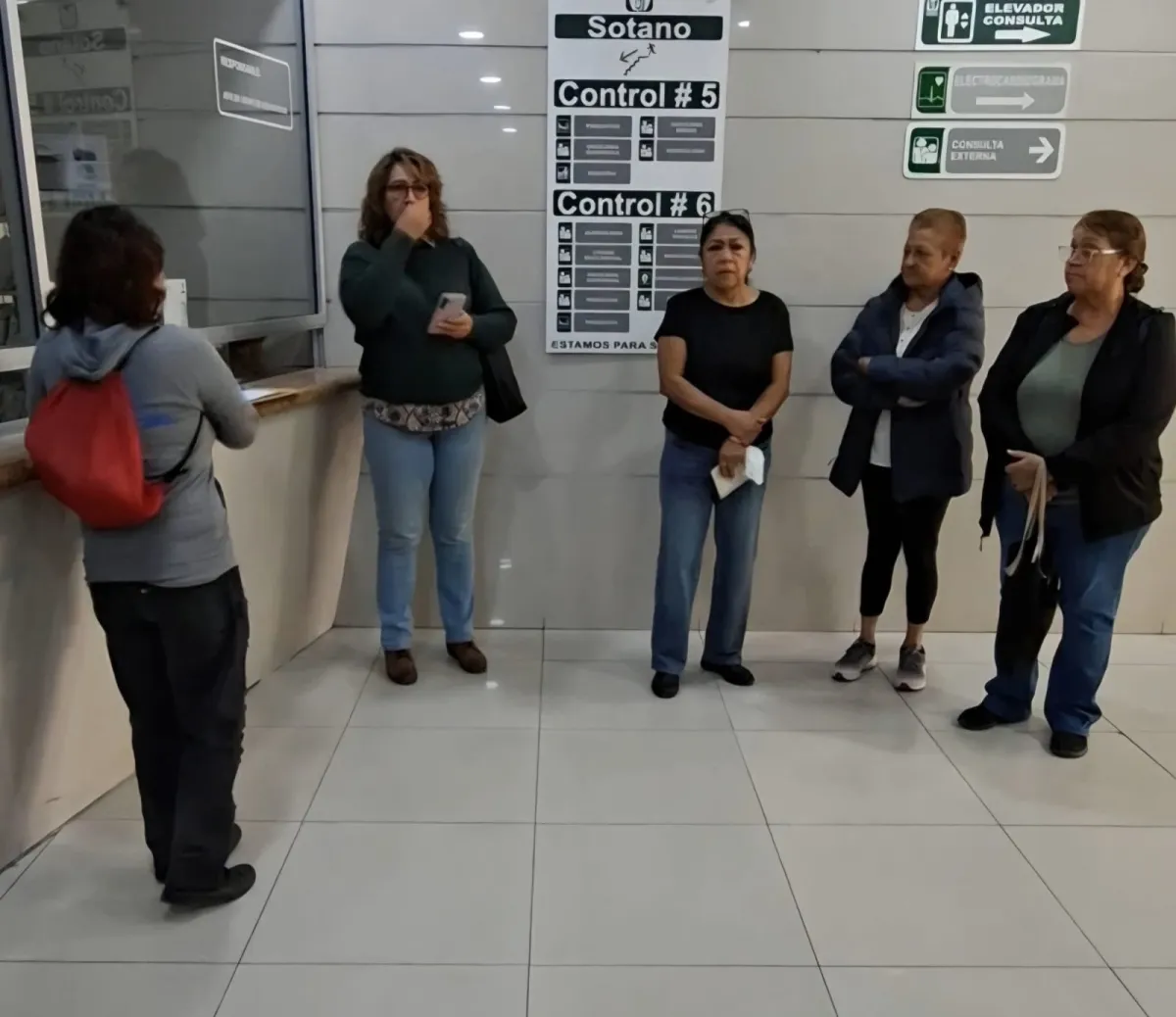 Pacientes del IMSS en Tijuana denuncian desabasto de medicamentos para artritis
