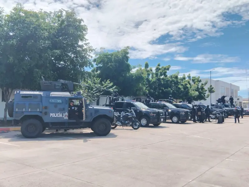 Se suman 30 elementos, cuatro patrullas y dos vehículos Ocelotl a la SSPM para fortalecer la seguridad en Mazatlán