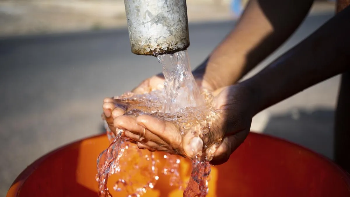 ¿Cómo potabilizar agua después de un huracán? Tres métodos para hacerla segura