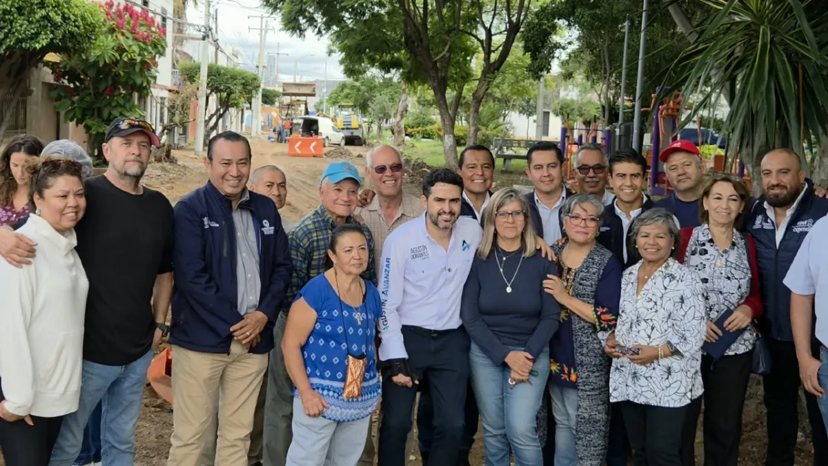 Agustín Dorantes da seguimiento a obras en Valle Alameda