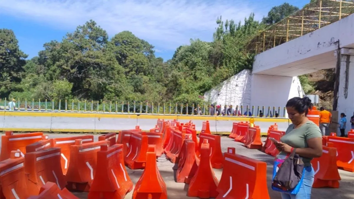 Manifestantes dejan colapsada la México-Cuernavaca ¿qué piden?
