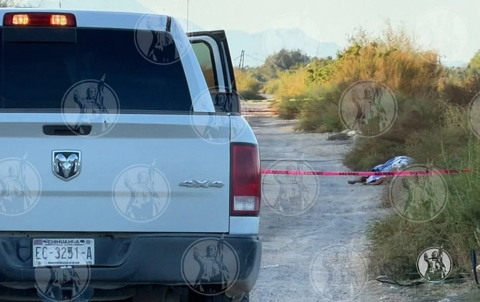 Hallan cadáver a un costado de la acequia en Jesús Carranza