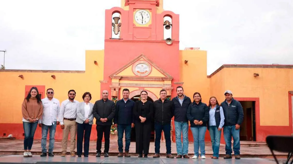 Entrega Jairo Morales entrega rehabilitación de la parroquia de San Miguel Arcángel
