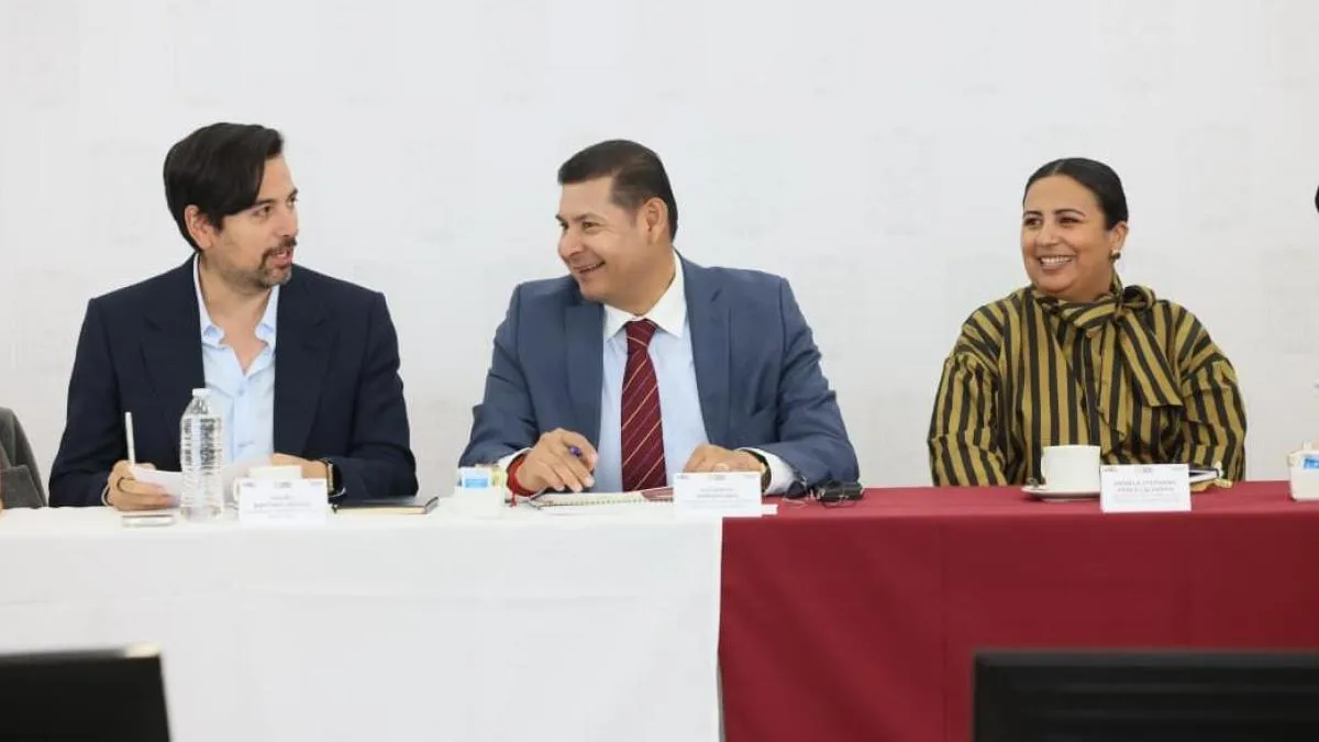 Gobierno federal y estatal aplicarán medidas severas ante contaminación del Atoyac