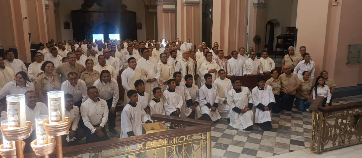 Sacerdotes se capacitan sobre problemas actuales de las familias