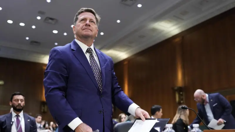 Trump crea la 'Fuerza de Super Inteligencia' con Jay Clayton como nuevo zar de la IA