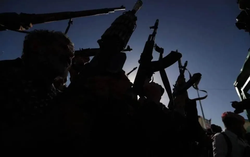 Deja ataque hutí en Yemen 53 muertos y más de 200 heridos