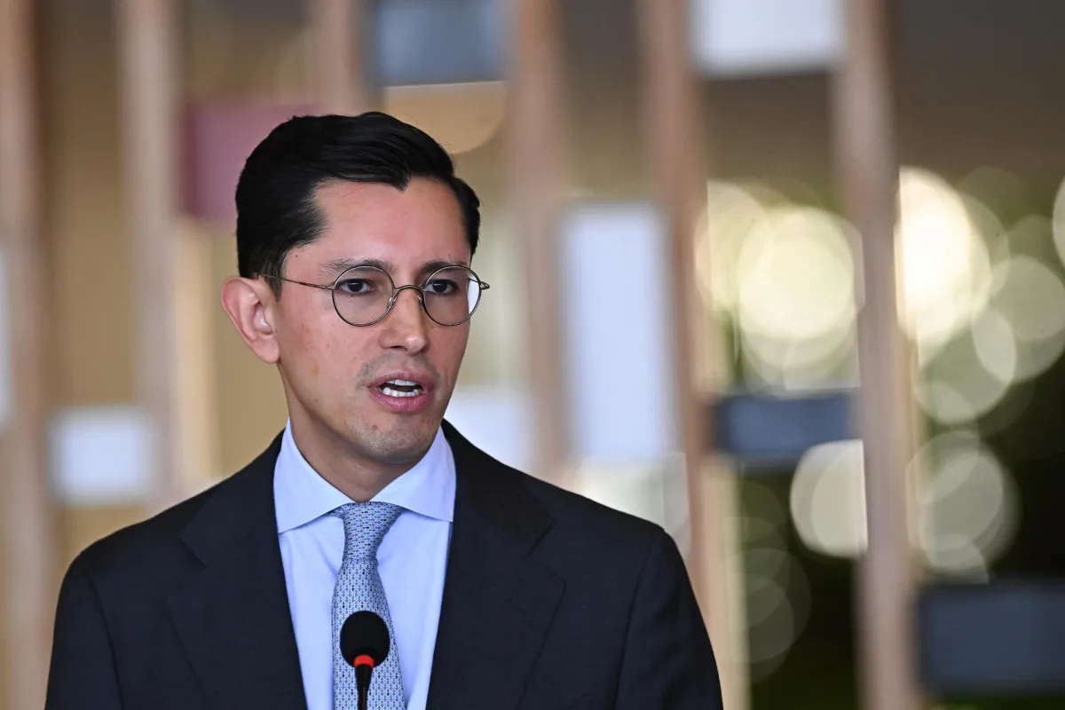 Roberto Velasco viaja a Guatemala para tratar la integración económica y la seguridad