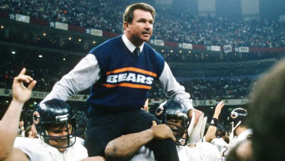 ¡Luto en el emparrillado! Mike Ditka, el mítico exentrenador, fallece a los 86 años