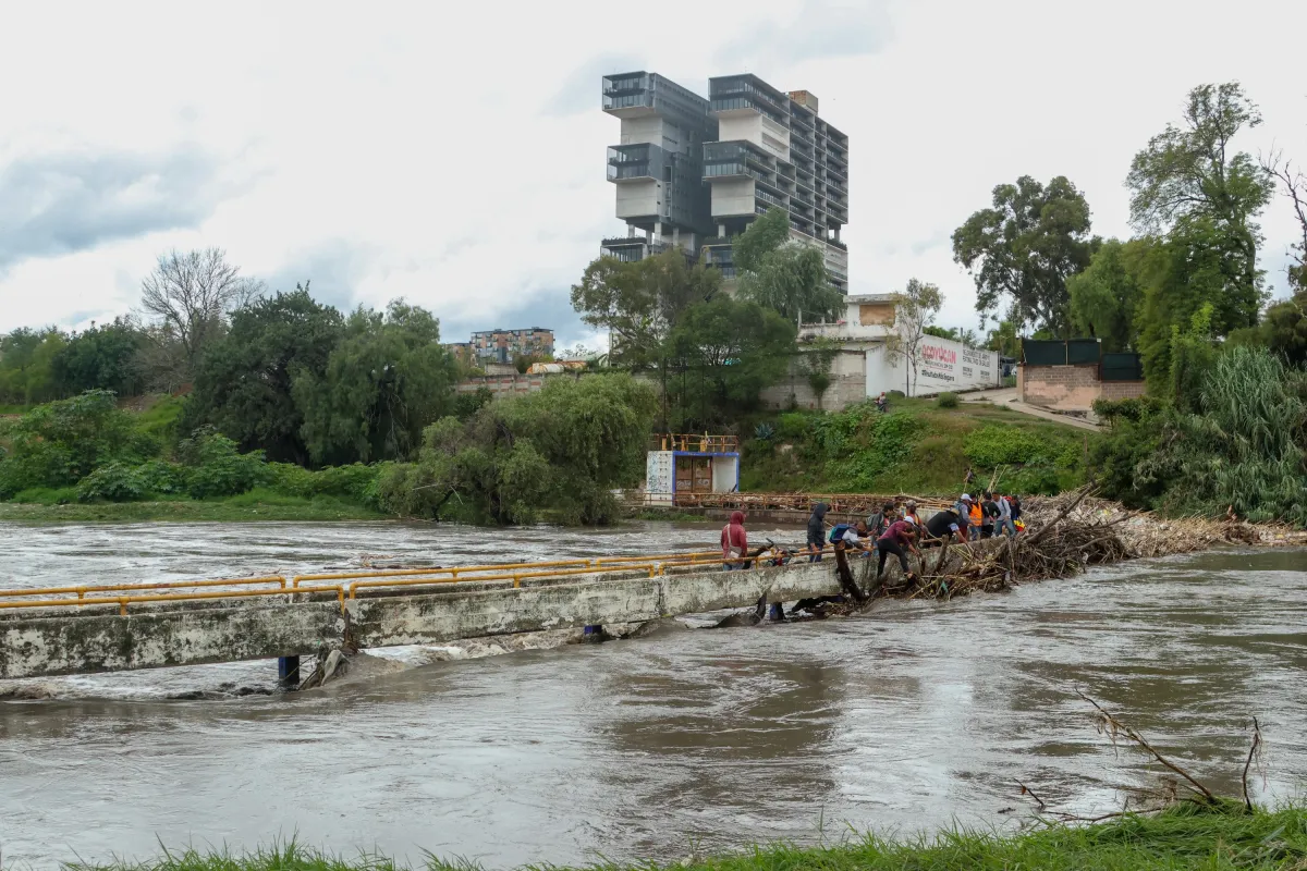 Gobierno y Federación refuerzan vigilancia del Atoyac rumbo al saneamiento de 2030