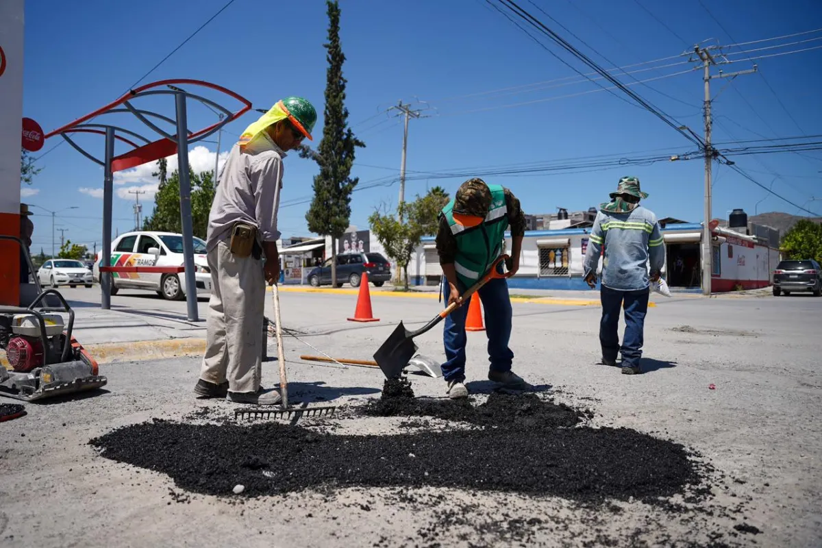 Atiende Ramos Arizpe daños en vialidades provocados por las lluvias en 15 sectores
