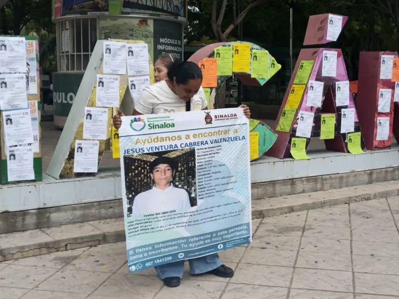 Tapizan letras de Culiacán con ficha del adolescente Jesús Ventura Cabrera, desaparecido hace 11 días