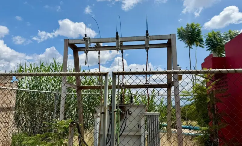 Afectan fallas eléctricas abasto de agua en zona norte de Oaxaca