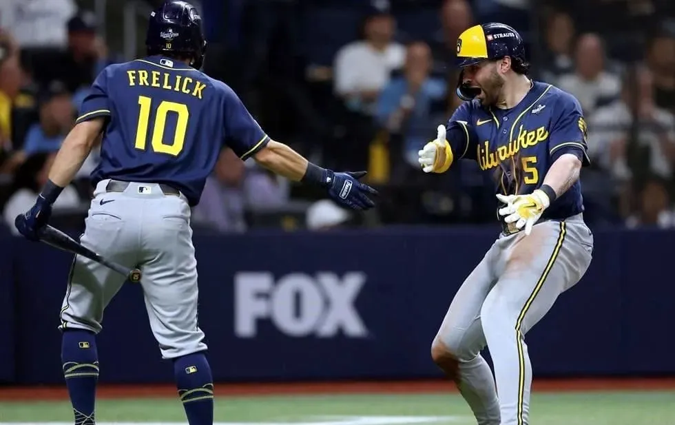 Apalean Brewers a Rays y se ponen a un triunfo del título