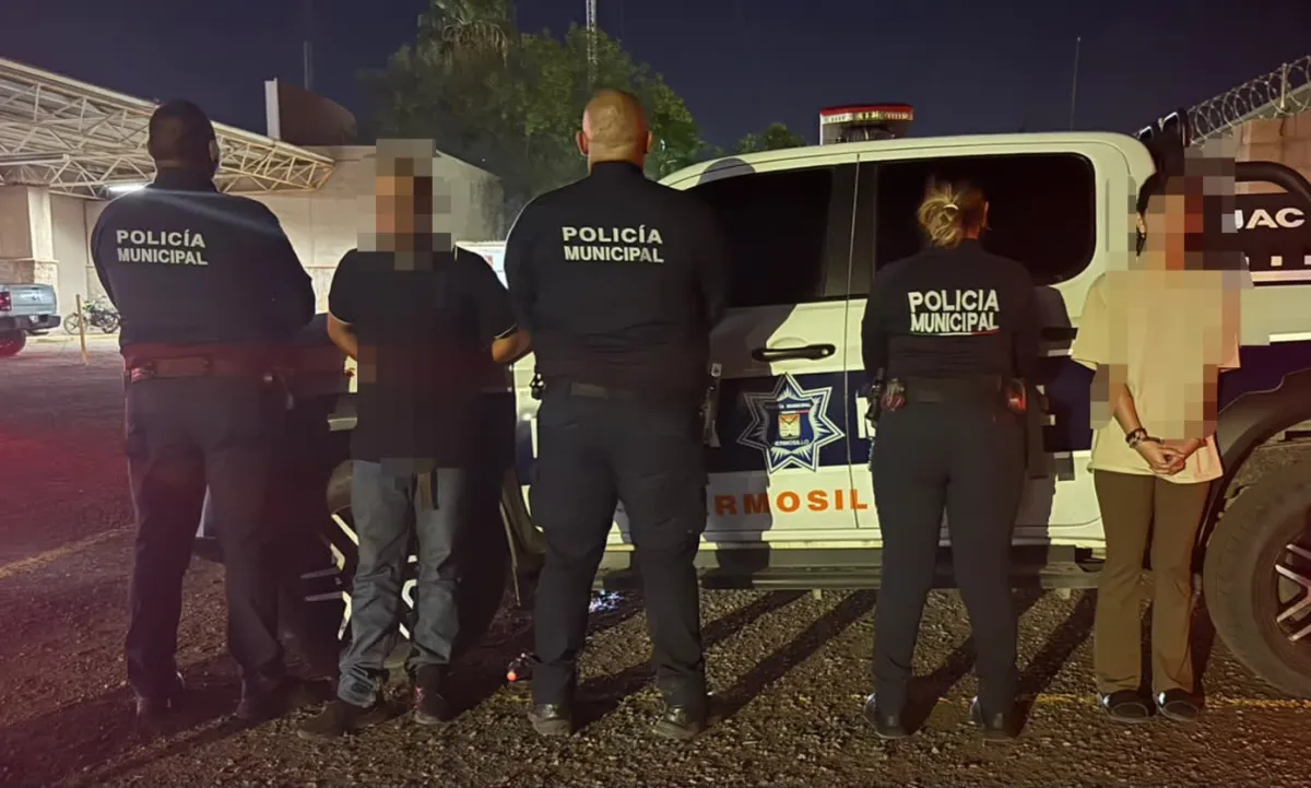 Detienen en Hermosillo a dos objetivos prioritarios con una pistola 9 mm y 40 envoltorios de presunto crystal