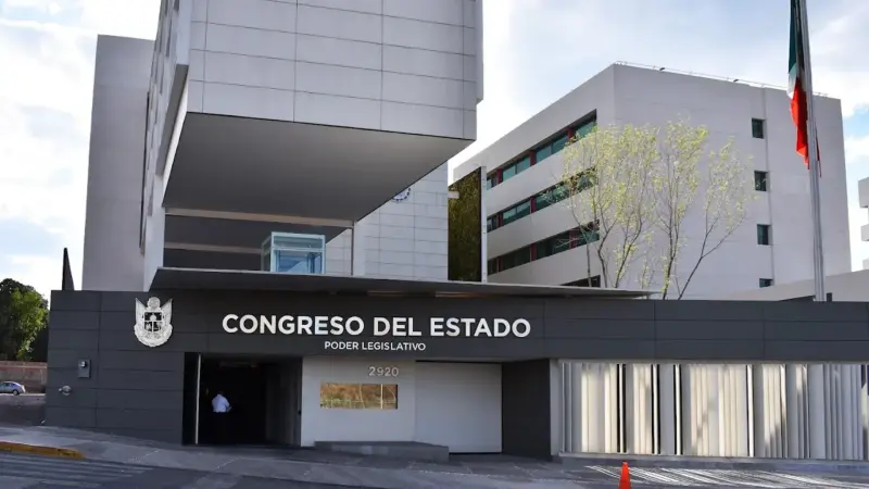 Se agota plazo para definir reforma de identidad de género en Querétaro: Maximiliano García