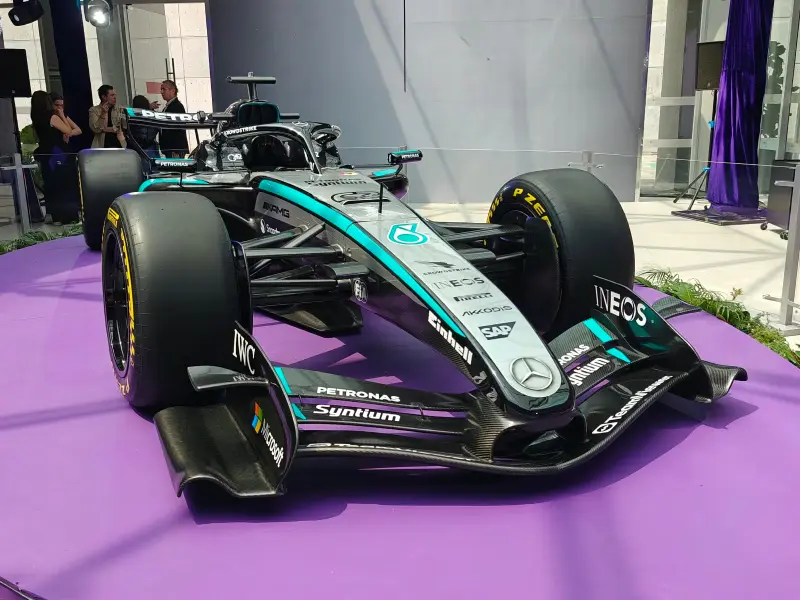 El Taller de Doña Meche en CDMX: conoce el monoplaza de Mercedes y vive la F1 antes del Gran Premio de México 2026