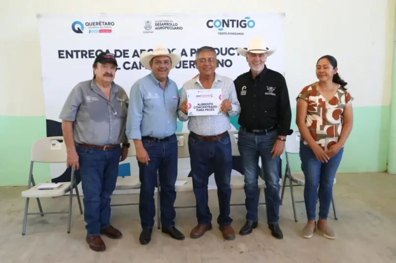 Entrega SEDEA alimento y alevines a acuicultores de la Sierra