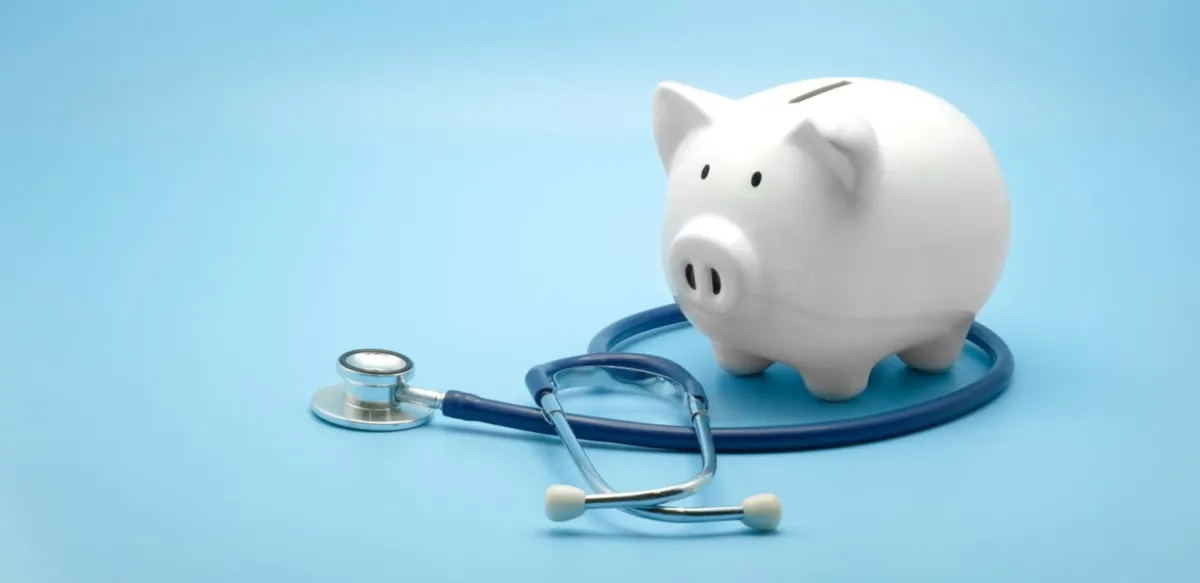 ¿Puedo deducir los gastos médicos de mis padres ante el SAT? Esto debes saber